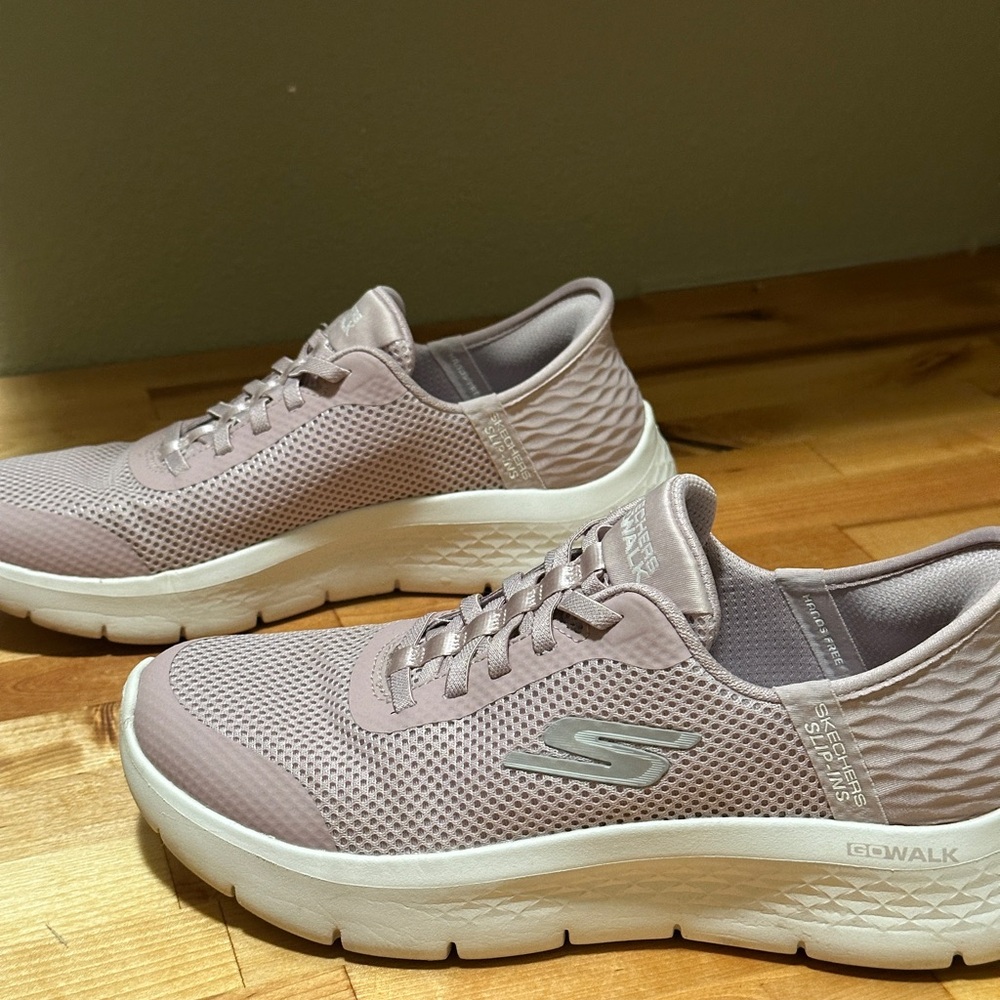 Skechers Women's Slip in Go Walk